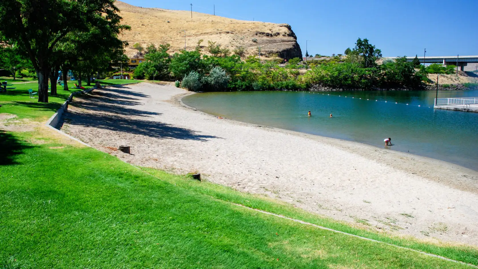 The riverside park and swimming beach at Arlington on the Columbia River, Gilliam County