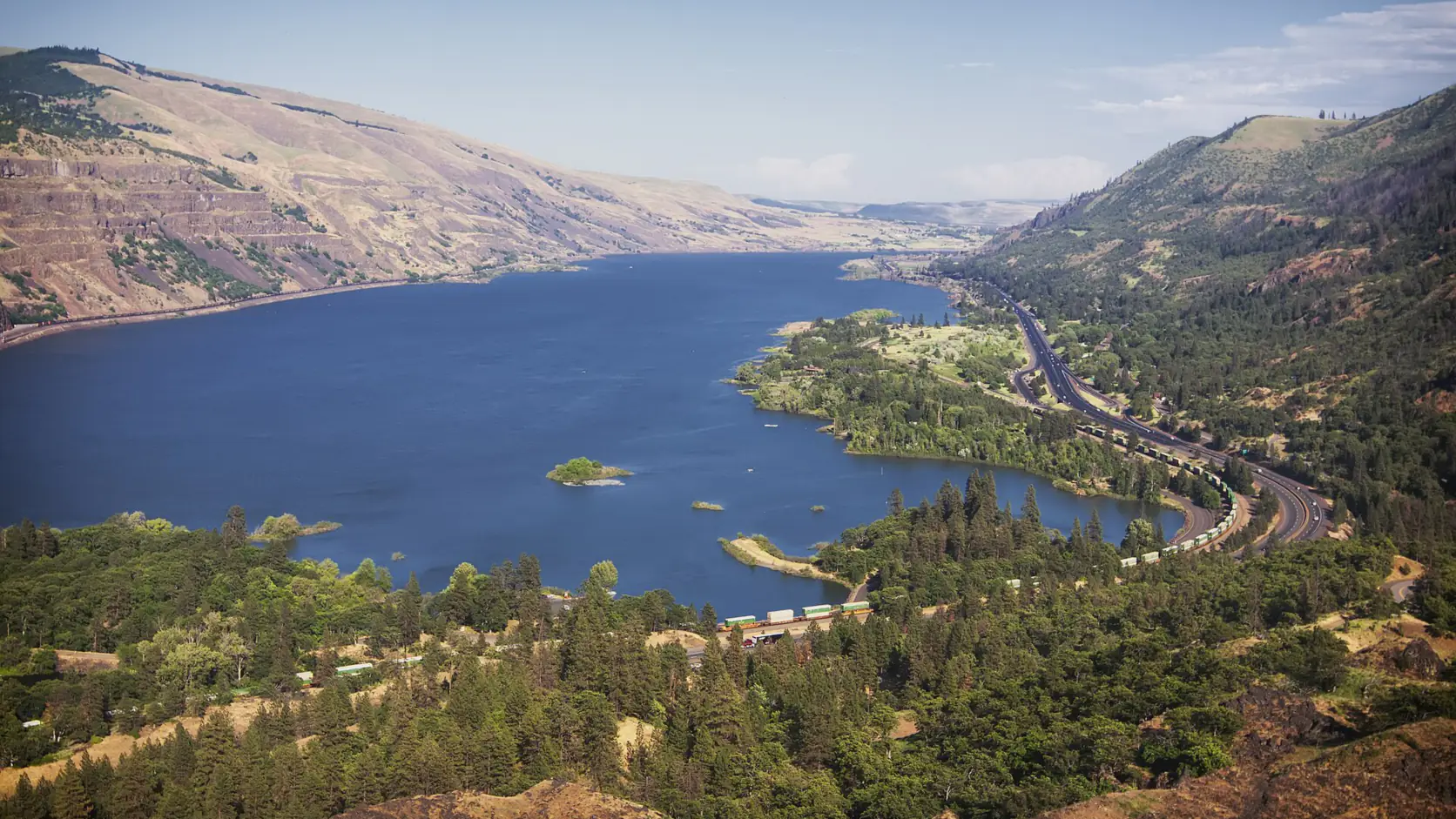 The Columbia River curving between basalt bluffs seen from Rowena Crest, Wasco County, Oregon
